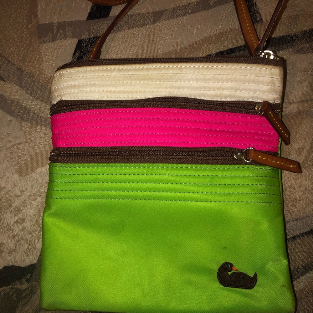Dooney & bourke bag
